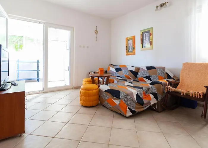 Mara Near The - Ta Leut Agency Privlaka (Zadar)